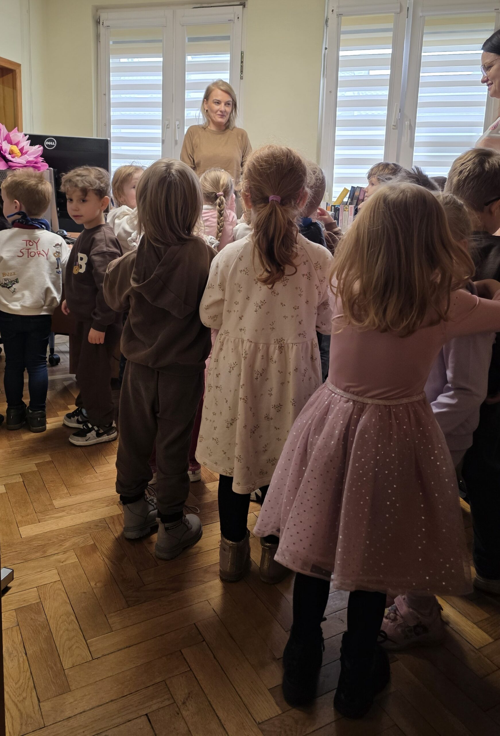 Skrzaty w bibliotece, czyli książkowe przygody i wieża z ni…